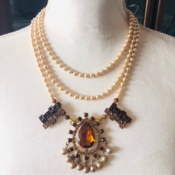 Handcrafted repurpose brown topaz gem Czech glass Pearl toggle clasp necklace - Picture 2 of 9